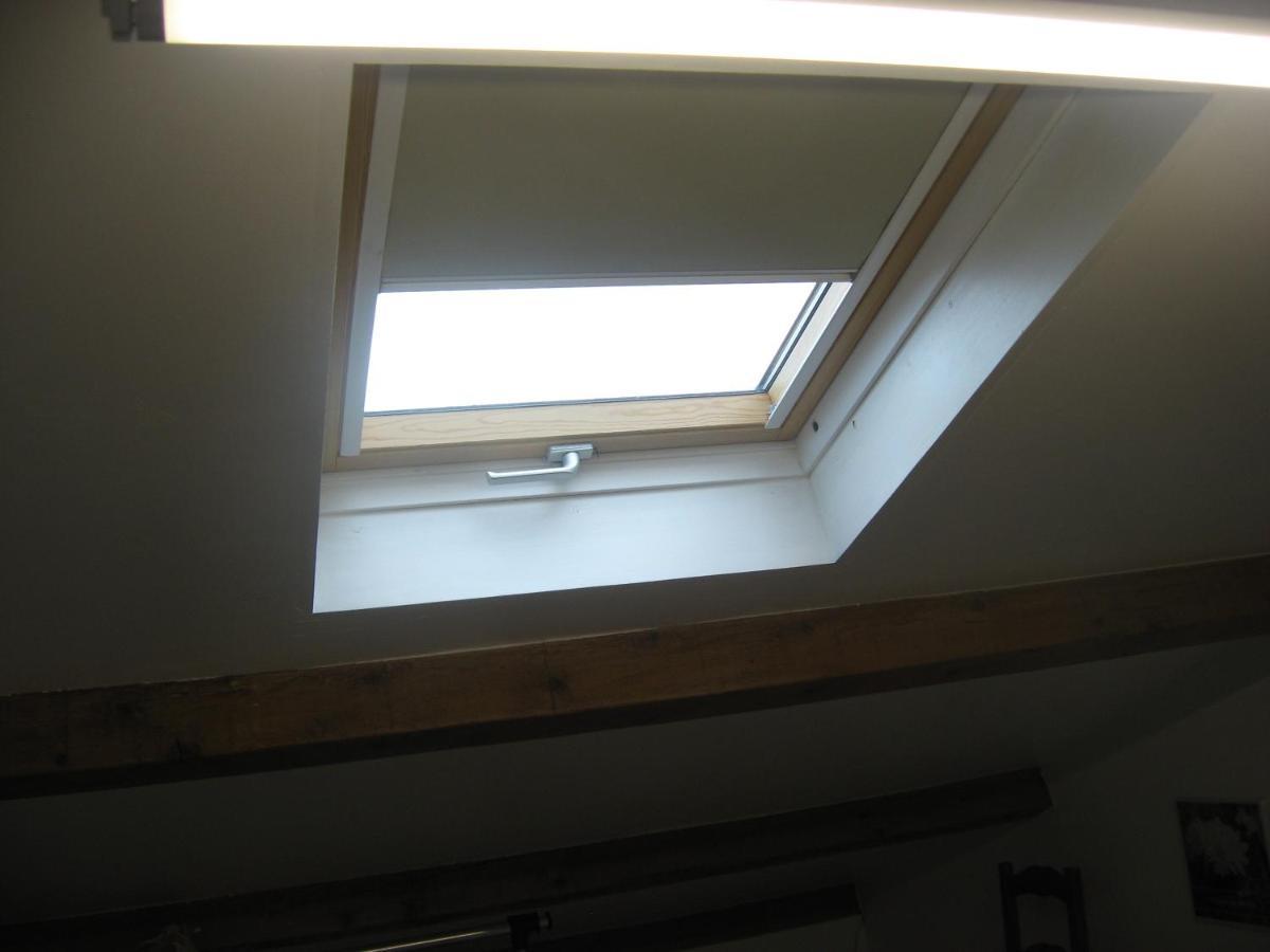 ラ・ロンド・レ・モールT 2 Avec Velux Sous Les Combes De 34 M2アパートメント エクステリア 写真