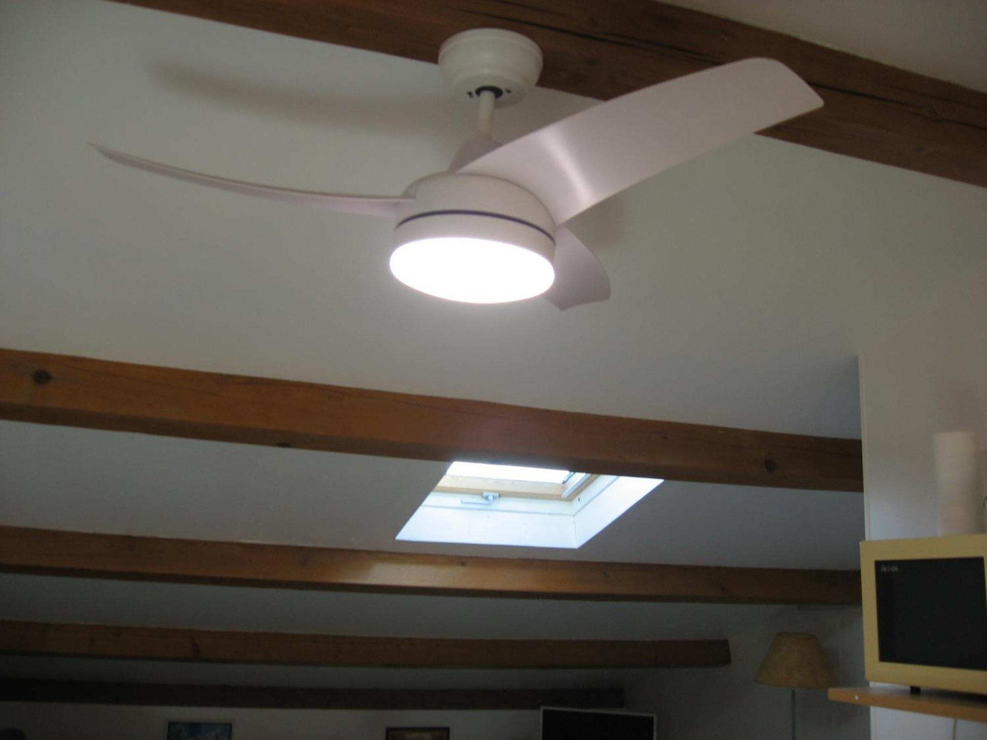 ラ・ロンド・レ・モールT 2 Avec Velux Sous Les Combes De 34 M2アパートメント エクステリア 写真